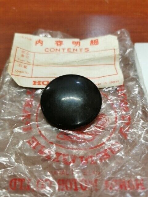 NOS Honda CHAIN CASE CAP 40545-001-000B SUB 40545-001-000ZC SUB 40545-001-00 H69