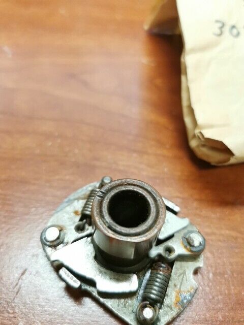 NOS Honda ATC90 SPARK ADVANCER 30220-918-004 H75