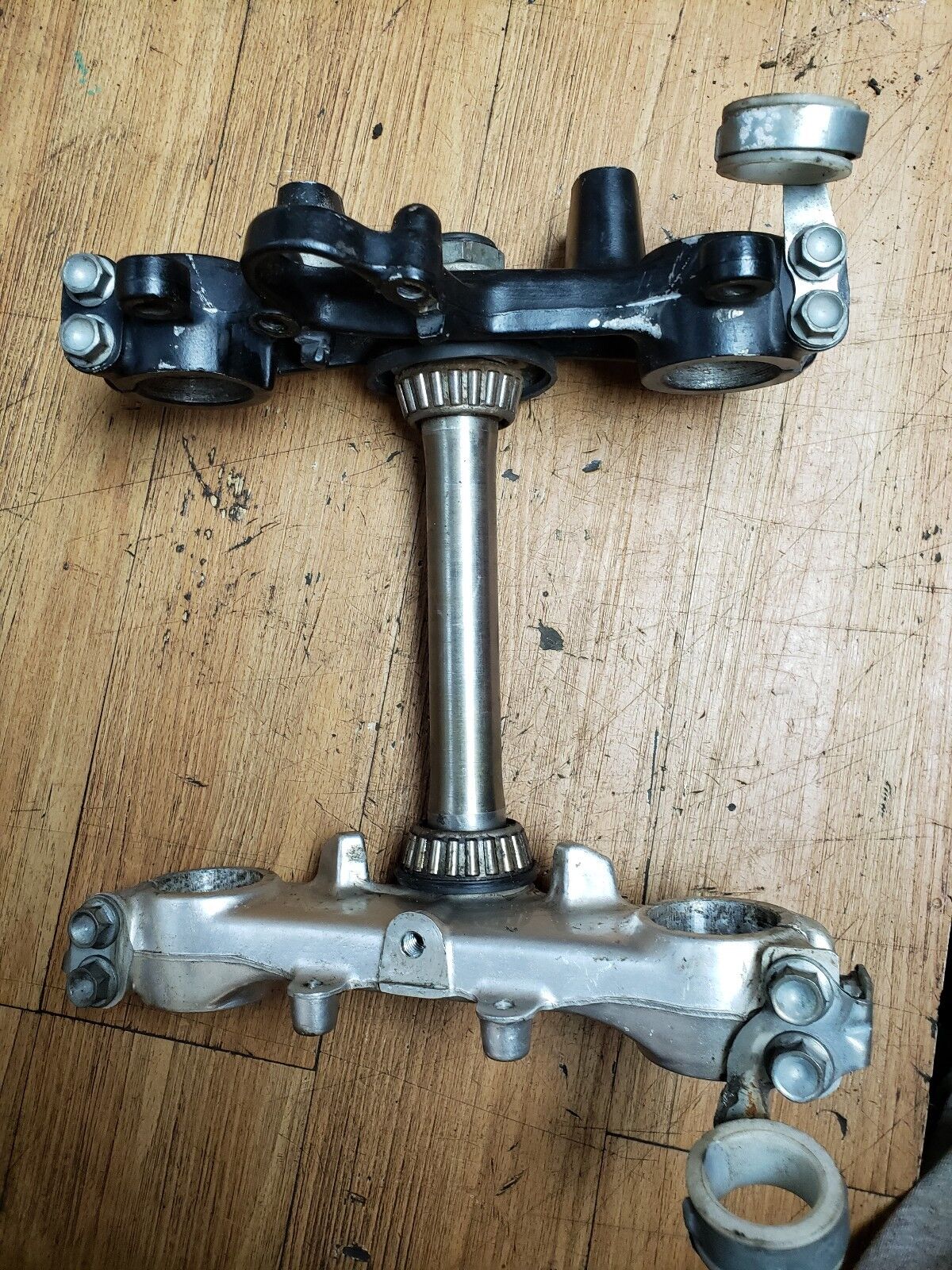 Honda XL250R 1984 streering stem triple tree clamp bridge XL250 1985 1986 1987