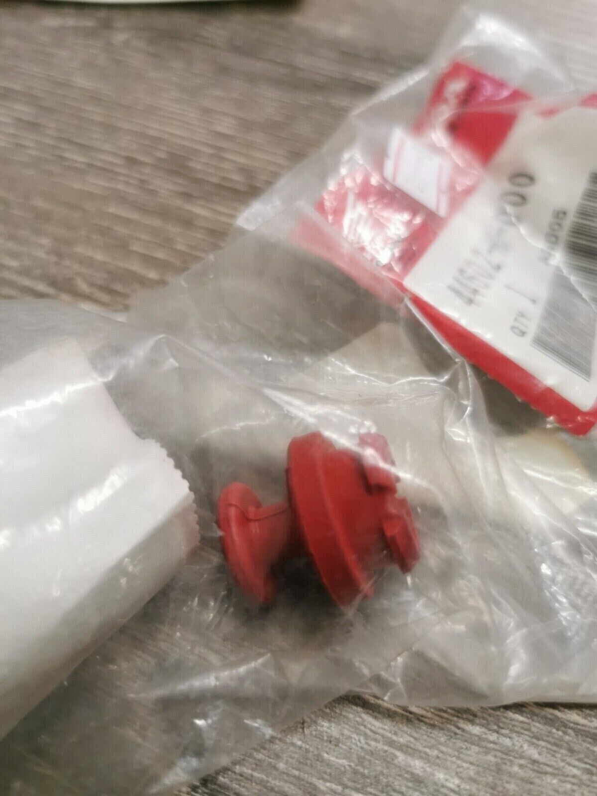 NOS HONDA TRX200D TRX250 TRX300 TRX300FW  PLUG  ADJUSTING HOLE 44602-HC4-000 H50