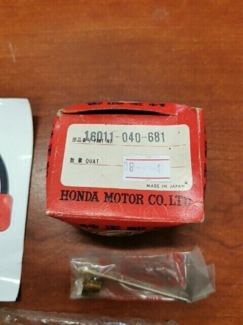 NOS Honda C70 C70M FLOAT VALVE KIT COMPLETE 16011-040-681 H69