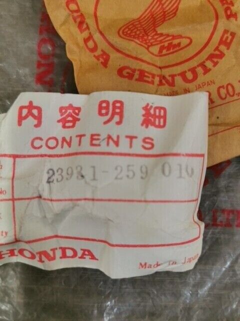NOS HONDA  C77 C78 C72 CA72 1960 - 1964 BUSH 14MM 23931-259-010 H77