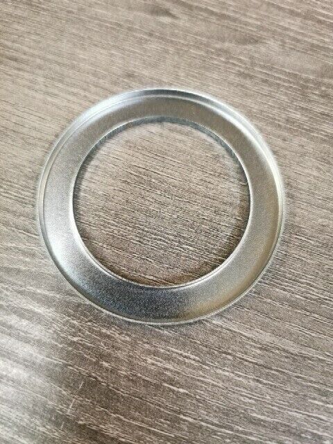 NOS YAMAHA YFM350XA 1990 YFM350XF YFM350XG COVER HUB DUST 1UY-25367-00-00 Y104