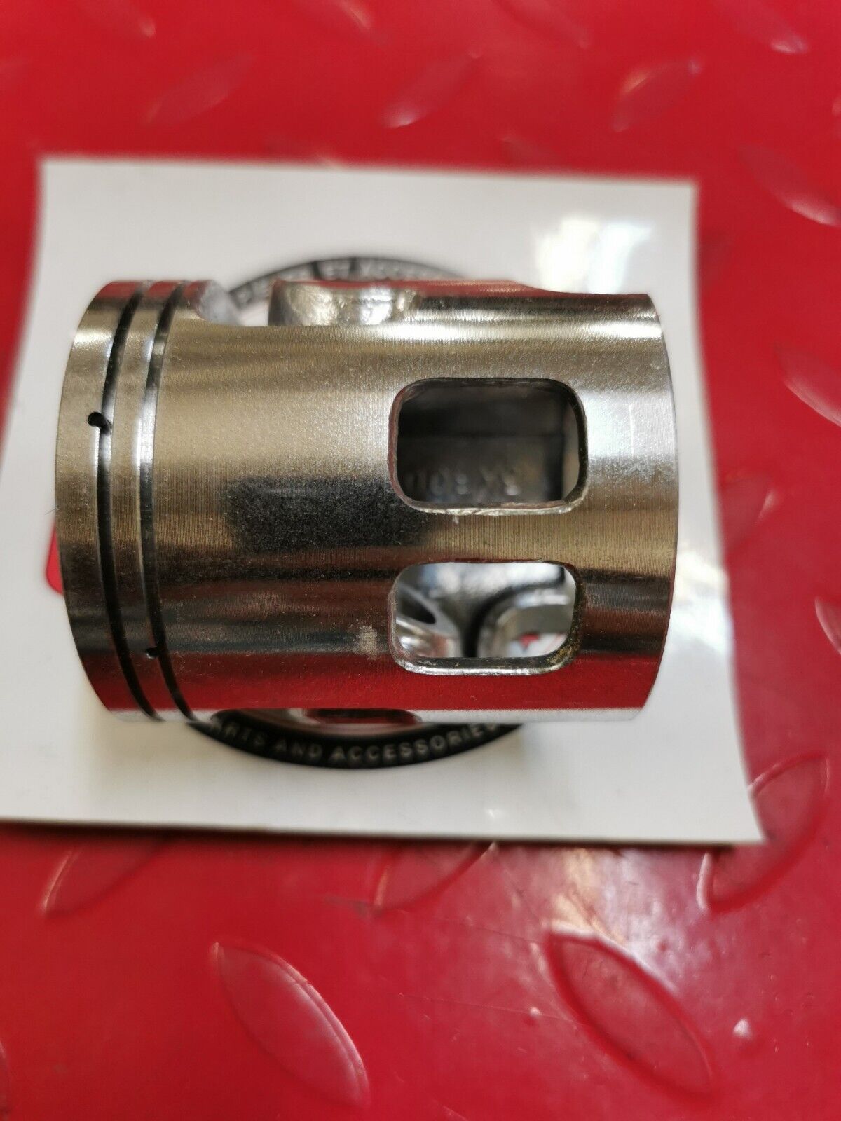 NOS Yamaha YT125  PISTON 2 O/S 0.50 3X3-11636-00-00 Y27