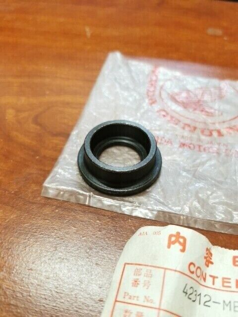 NOS Honda CB1000C CB900C GL1100 A D I REAR WHEEL BRAKE SPACER 42312-MB9-000 H84