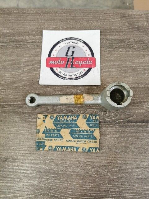 NOS YAMAHA FS1 FS1DX FS1E 1974 1975 PEDAL CRANK 283-27821-00-00 Y190