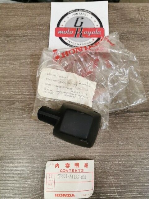 NOS HONDA VF400F VF750F 1982 - 1984 BASE WINKER 33601-MB2-003 H89