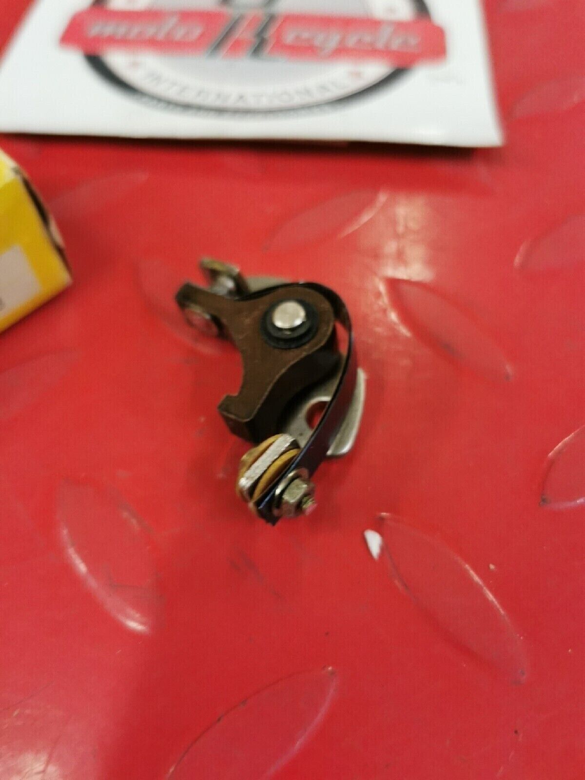 NOS HONDA  CB450 CL450 CB500T IGNITION CONTACT POINTS 30203-292-003 J11