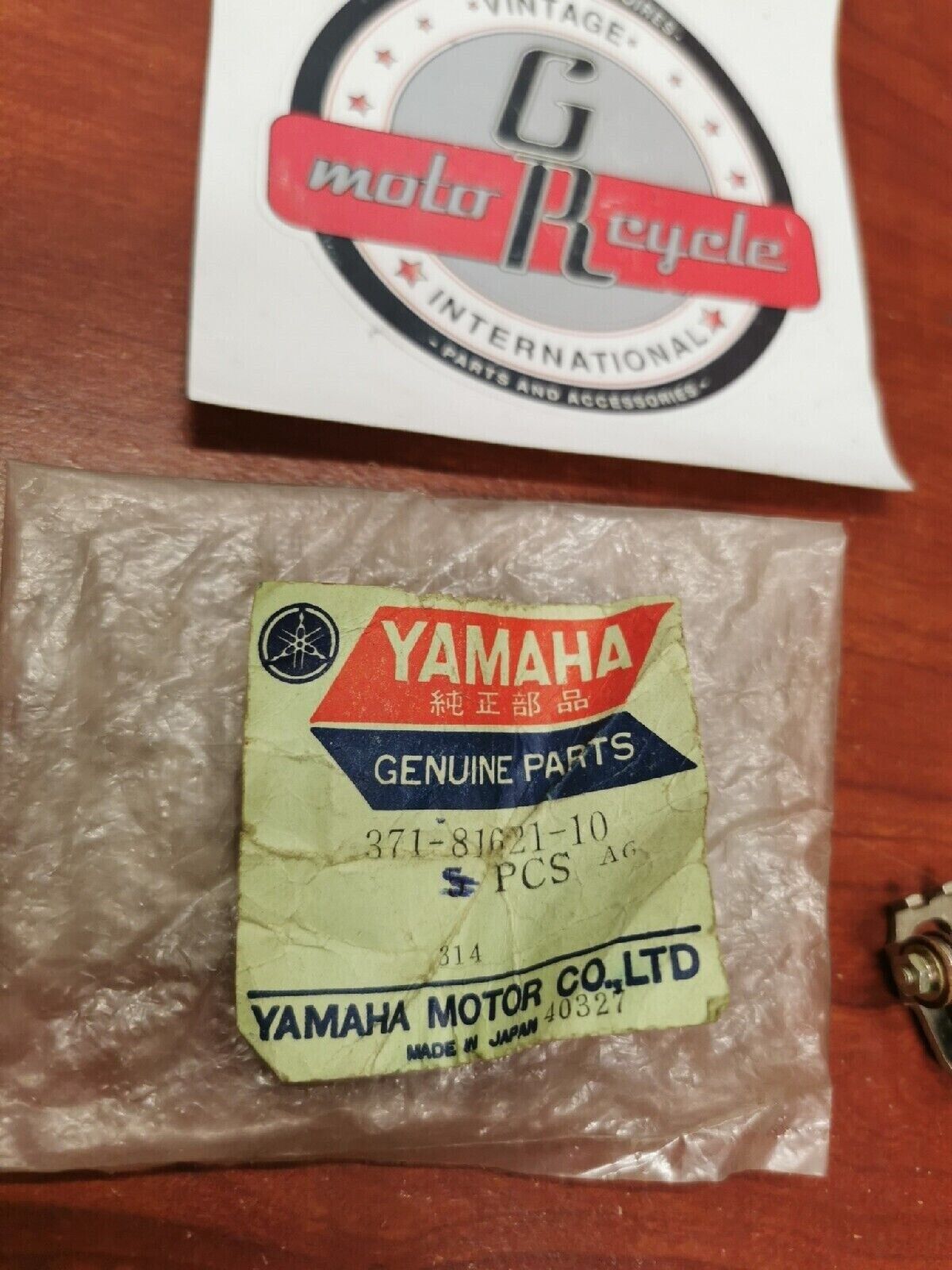 NOS Yamaha TX500 XS500 CONTACT BREAKER POINTS 371-81621-10-00 Y71