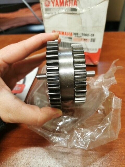 NOS Yamaha XVS1100 STARTER GEAR DAMPER 3B8-15560-09-00 Y103