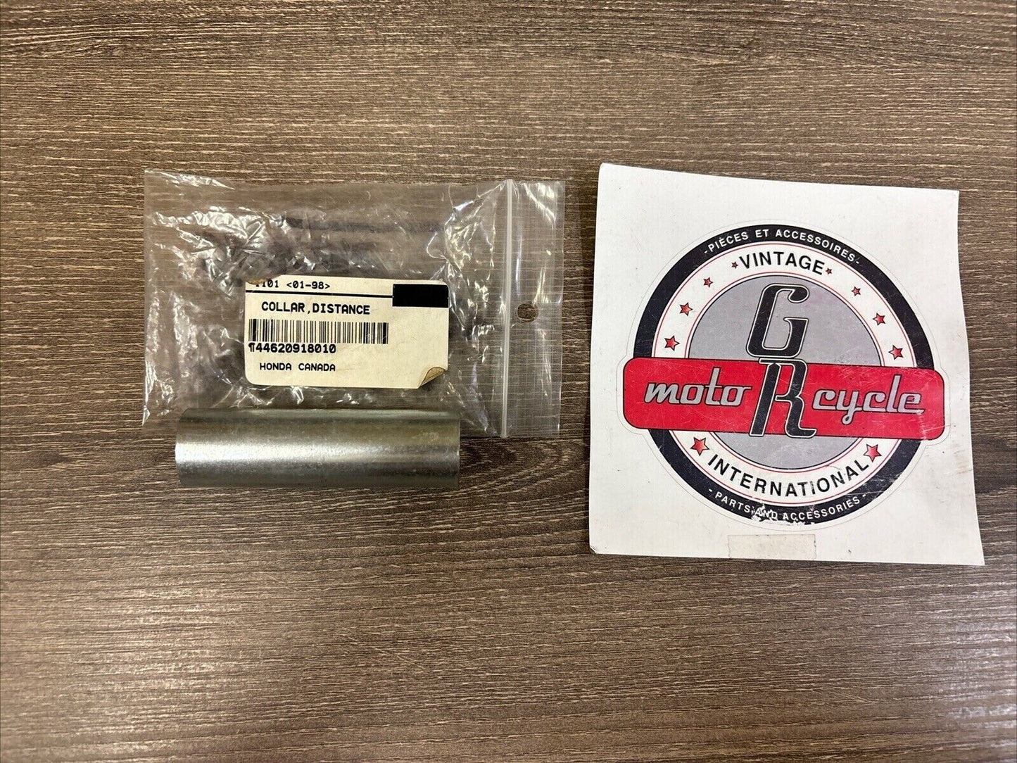 NOS Honda ATC90 DISTANCE COLLAR 44620-918-010 H122