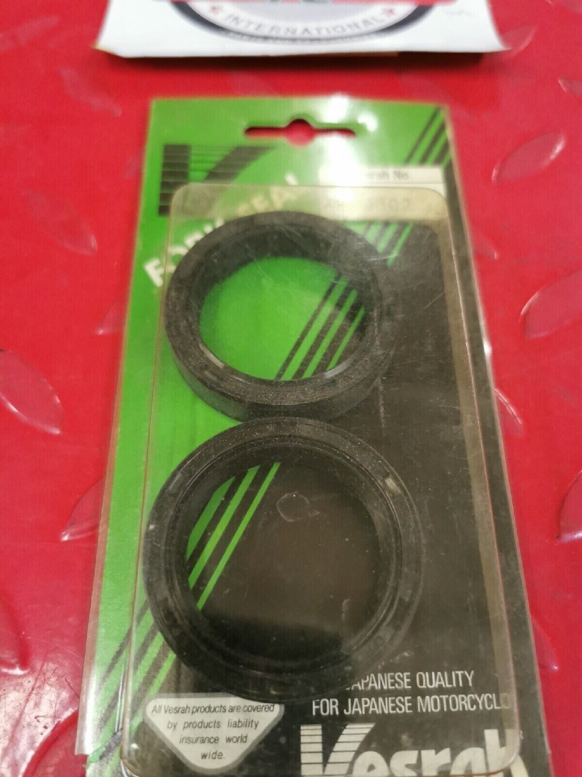 NOS VESRAH  HONDA CR125R Fork Seal Kit   91255-KA3-701  AR-3802 J13