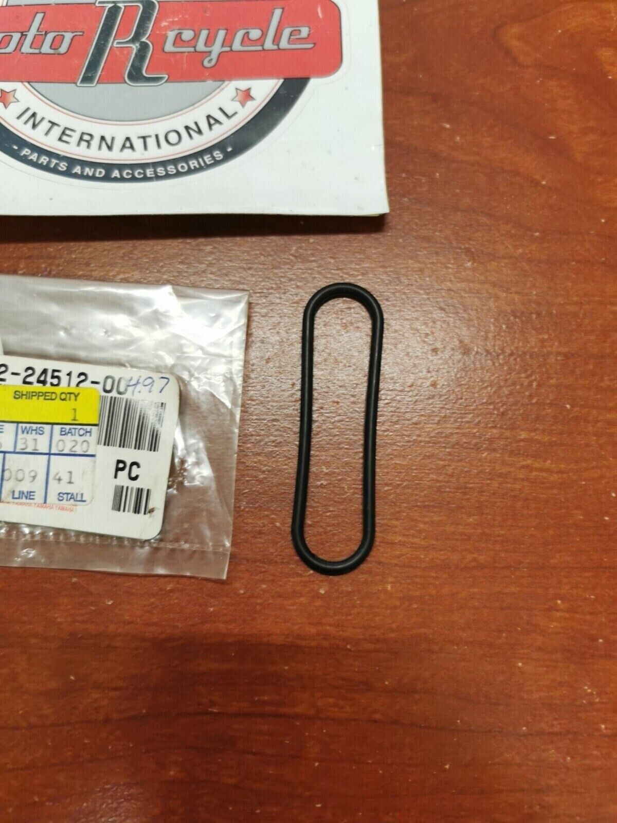 NOS Yamaha XS400 XS650 XS750 XS850 XC200 FUEL COCK GASKET 2G2-24512-00-00 Y100