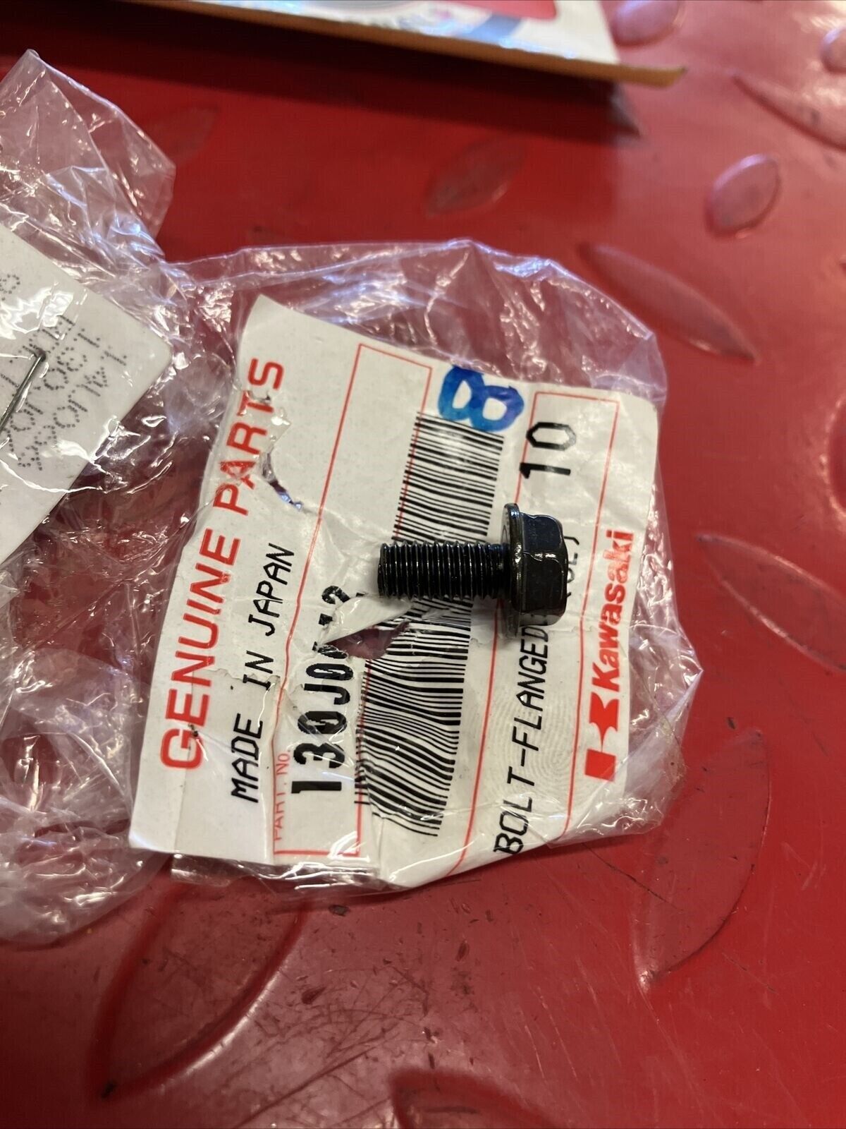 NOS KAWASAKI BOLT FLANGED 6X12 130J0612 K12