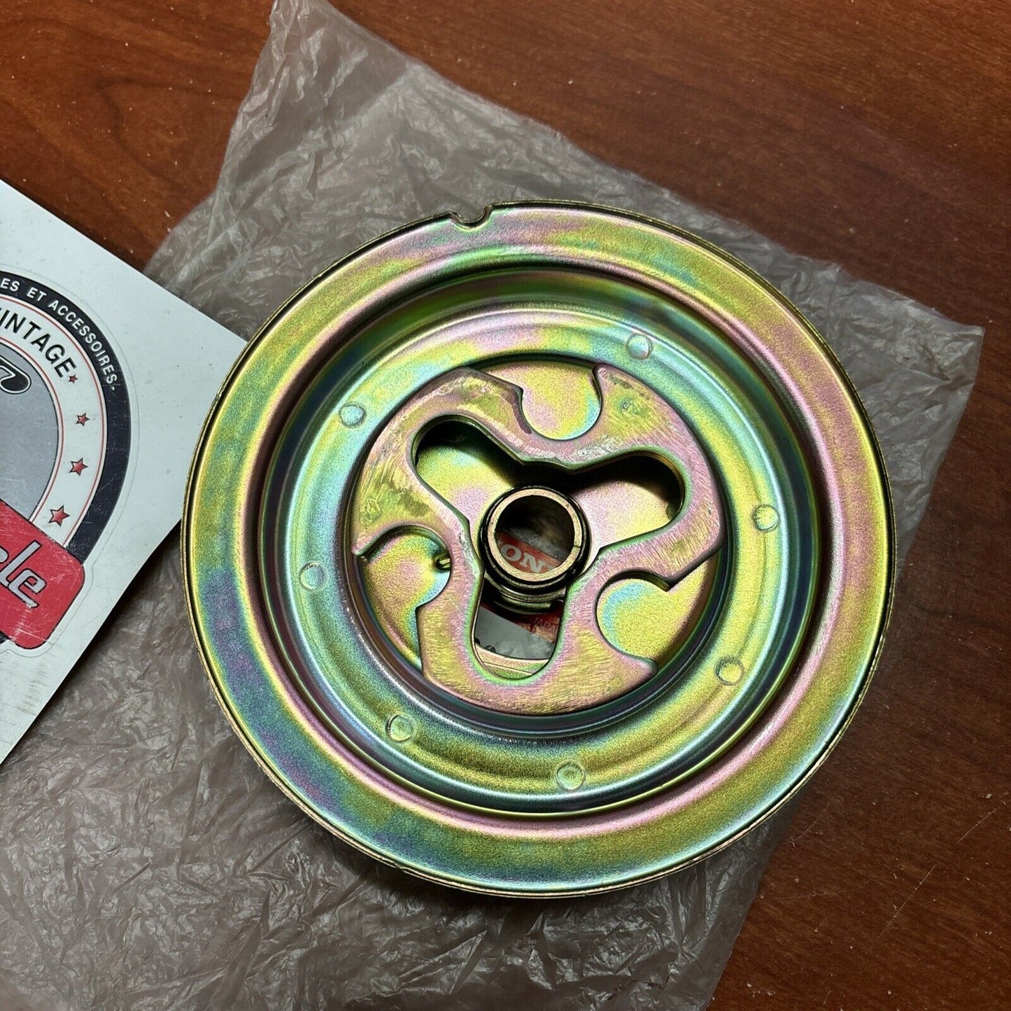 NOS Honda MARINE RECOIL STARTER PULLEY 28421-935-000 H154