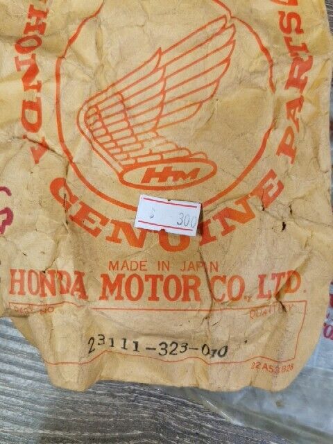NOS HONDA CB500 CB550 1971 1972 SPROCKET PRIMARY 28T 23111-323-010 H87