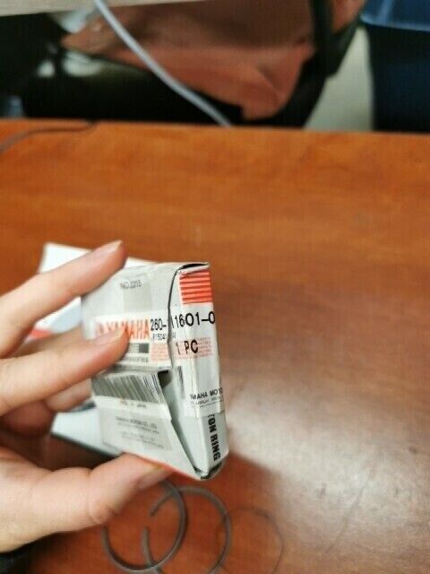 NOS Yamaha PW50 QT50 RD50 LC50 MJ50 PISTON RING SET (STD) 260-11601-03-00 Y105