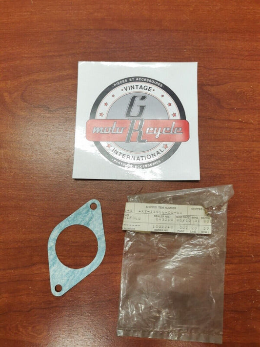 NOS Yamaha XV750 XV920 XV700 MANIFOLD GASKET 4X7-13556-09-00 Y75