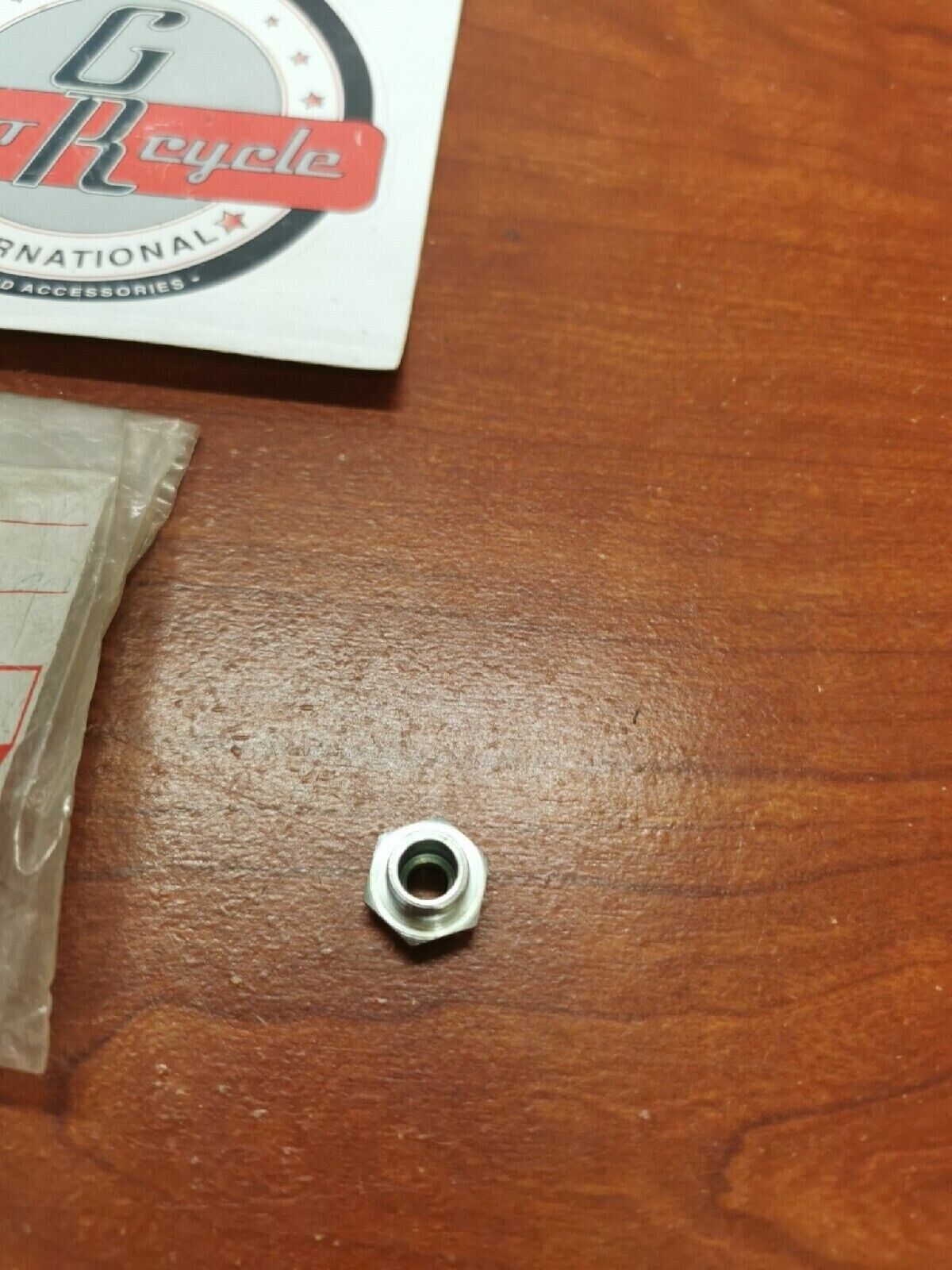 NOS Yamaha XT500 SR500 STARTER PLUNGER CAP 2H0-14174-00-00 Y71