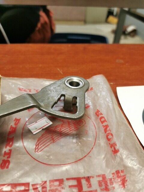 NOS Honda CT200 CM90 GEARSHIFT ARM CT2002447 SUB. 24630-033-000 H80