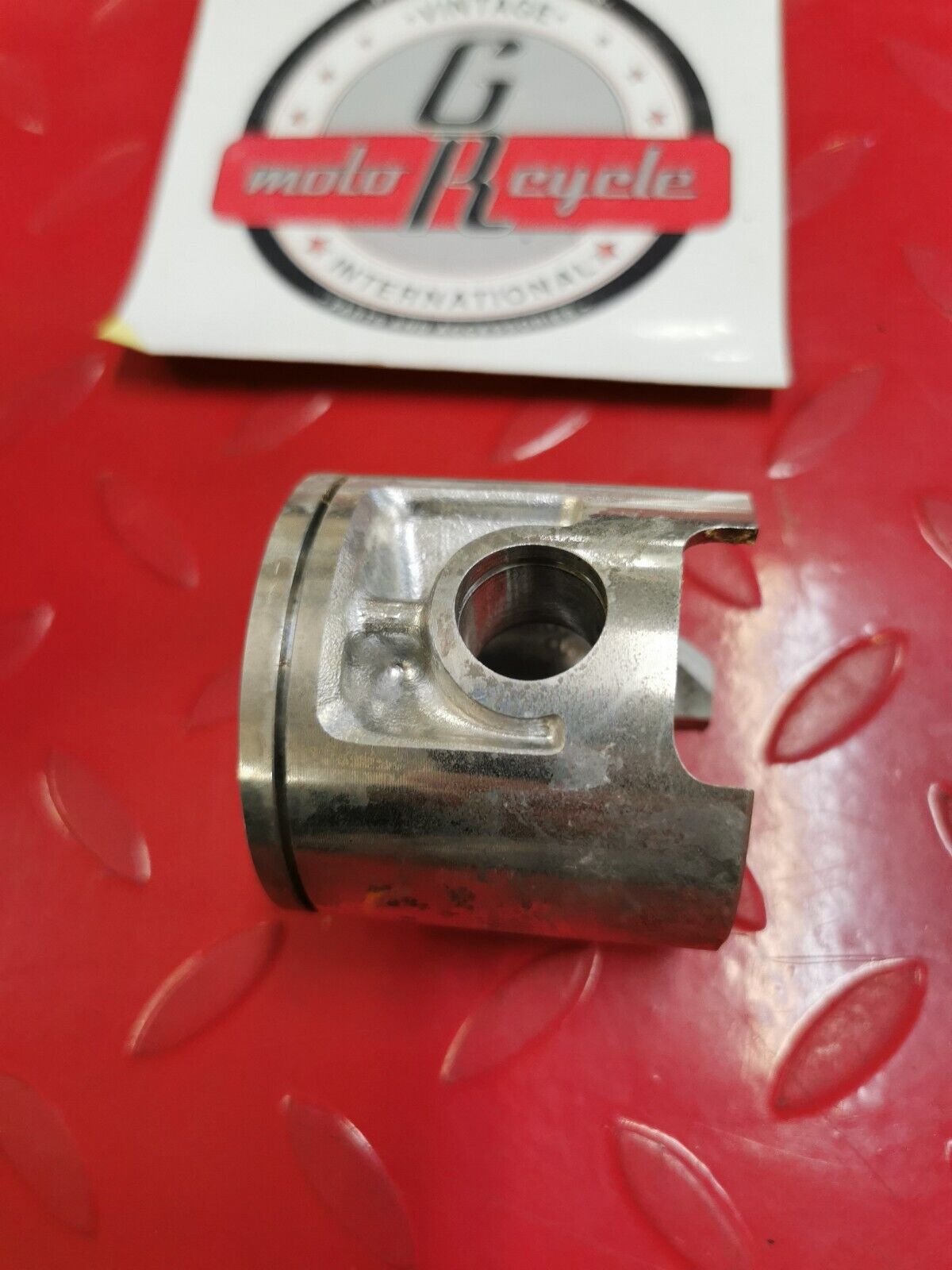 NOS Yamaha YZ100 MX125 YZ125  PISTON 4 O/S 1.00 537-11638-02-00 Y26