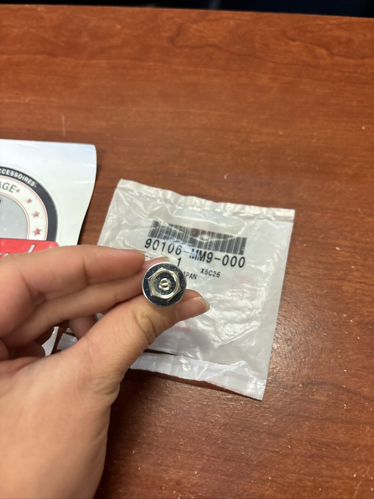 NOS Honda CBR900RR CHF50 GL1800 FRONT FENDER FIXING BOLT 90106-MM9-000 H135