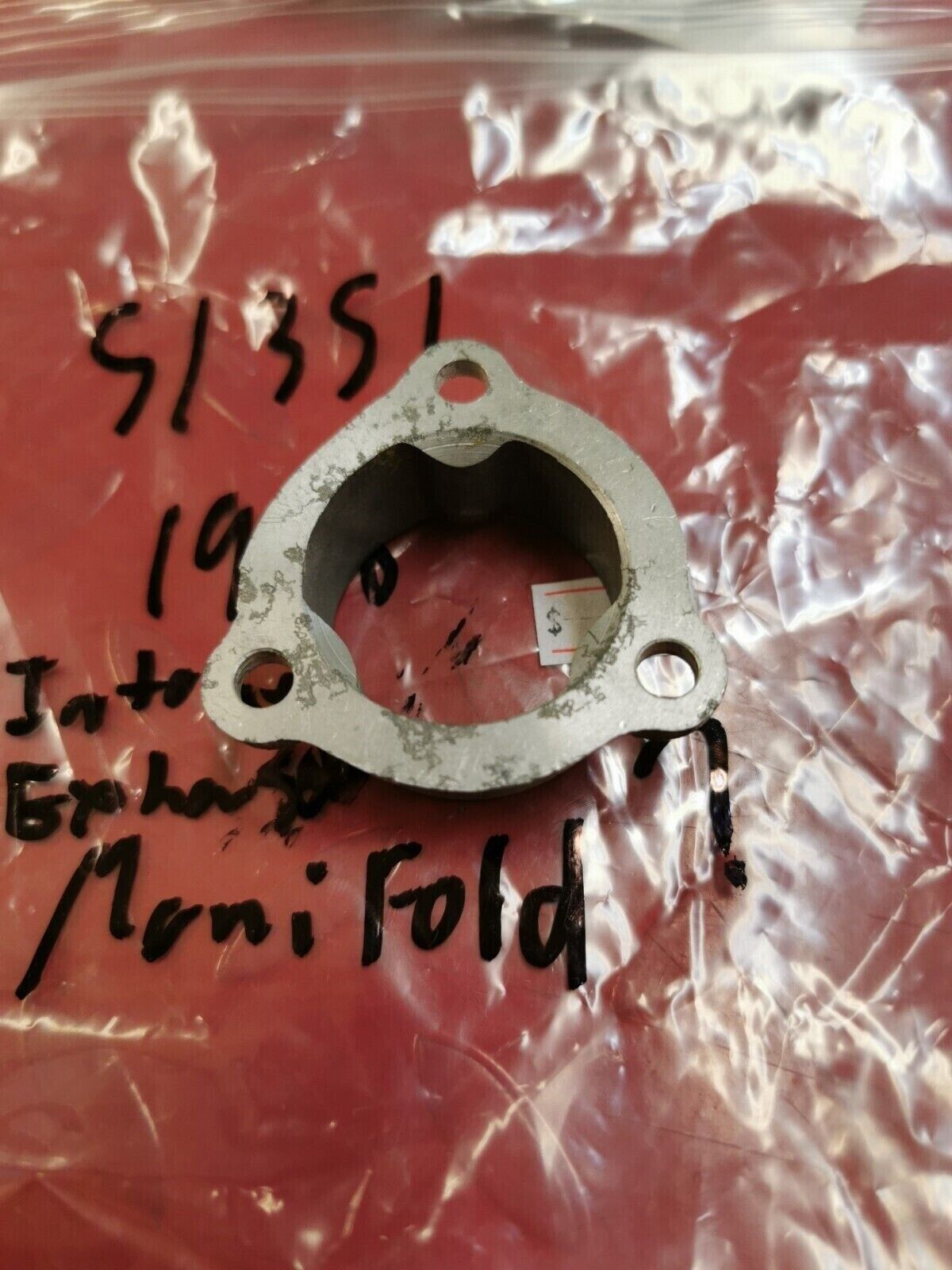 NOS Yamaha S1351 1968 INTAKE EXHAUST MANIFOLDY? Y22