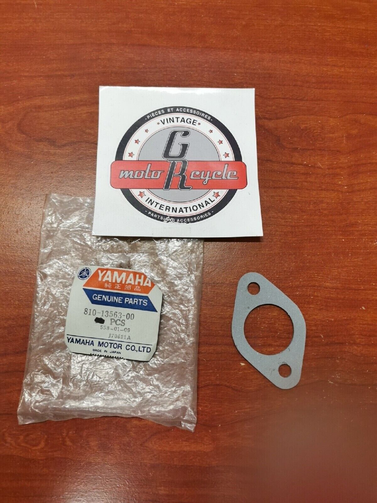 NOS Yamaha GS340 EX440 EX340 INTAKE GASKET 810-13563-00-00 Y78