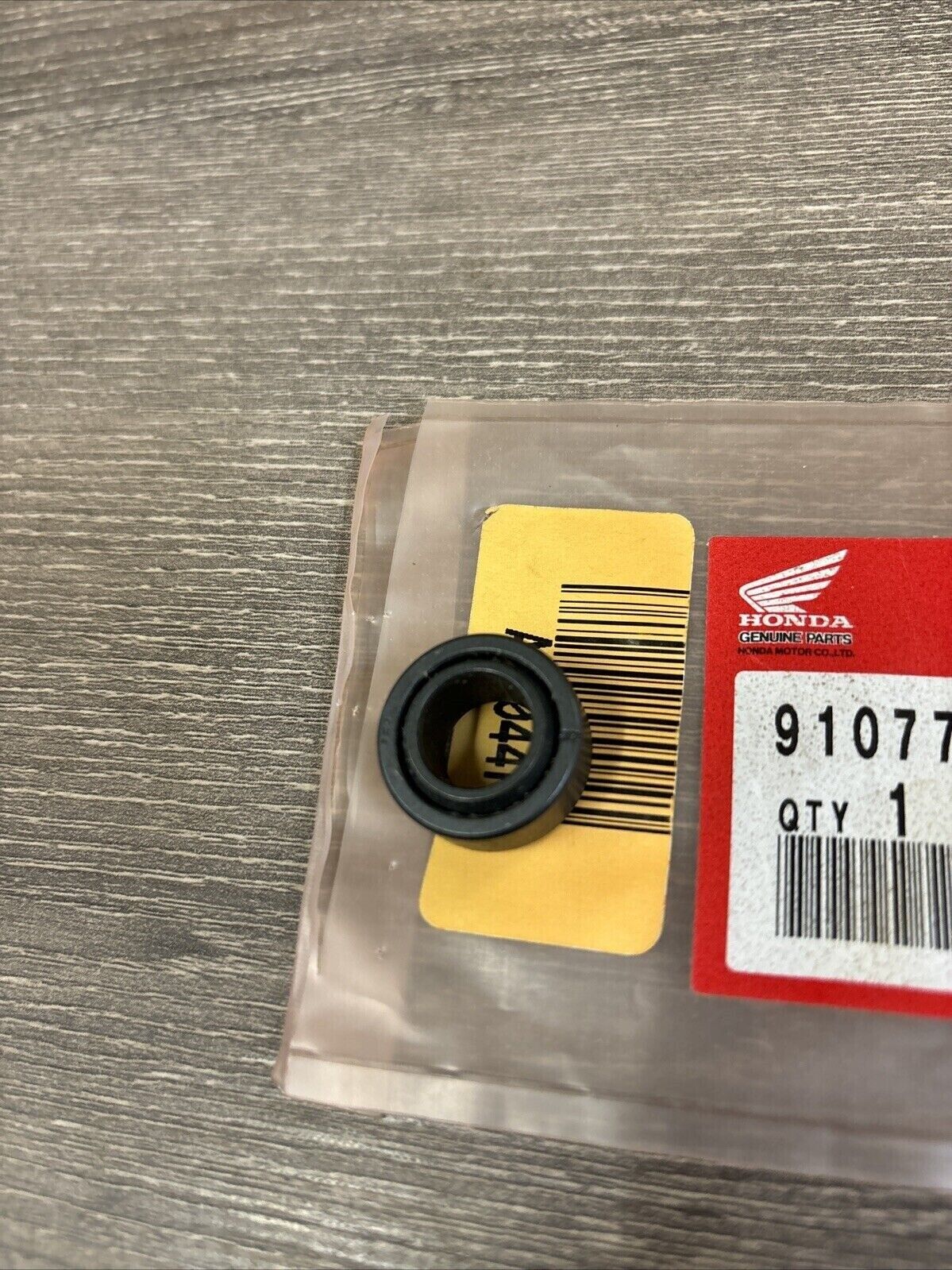 NOS Honda CR80 R CR250 R RTL250 S SHOCK ABSORBER BEARING 91077-GC4-831 H128