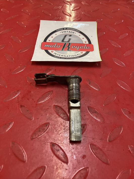Yamaha IT250 1981 clutch lever actuator arm release push rod