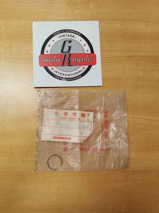 NEW NOS Honda TRX350 ATC350 XL350 GL500 CX500 XR350 CX650 CLIP 94601-21000 H26