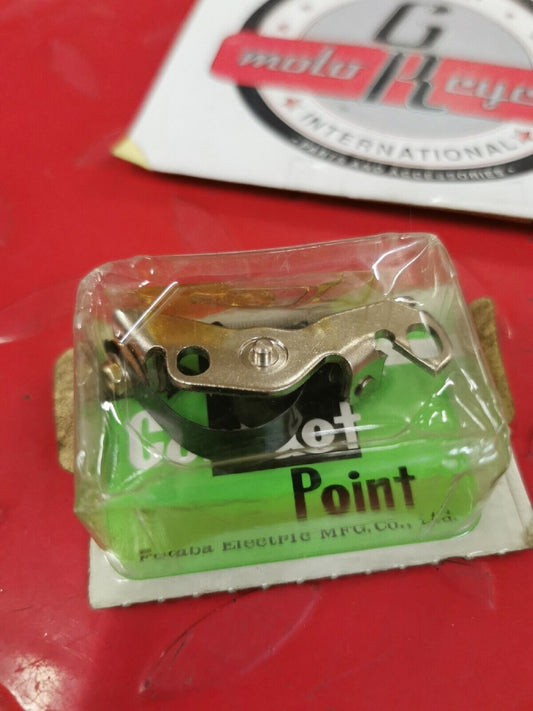 NOS KAWASAKI KZ305 1981 1982  IGNITION CONTACT POINTS 21008-1009 J11