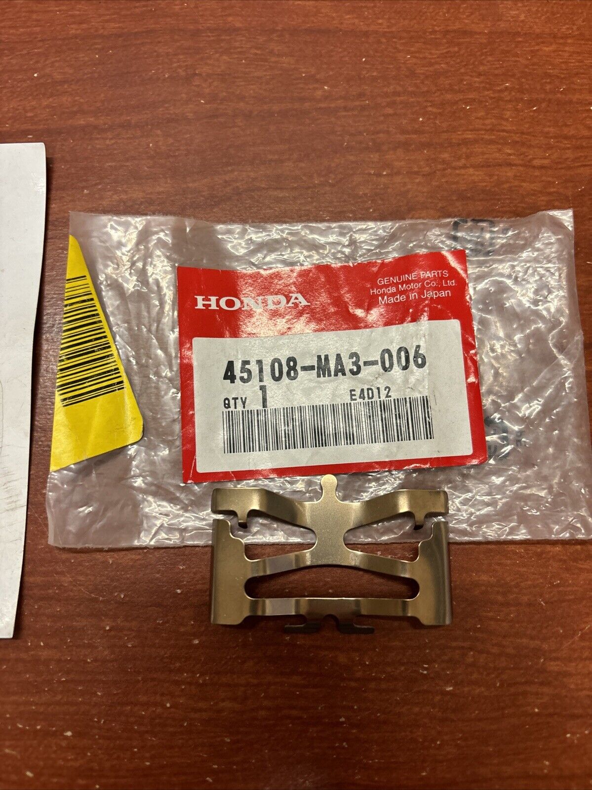 NOS Honda CB1100 CB125T CB400 CB750 CB900 CBR1000F PAD SPRING 45108-MA3-006 H172