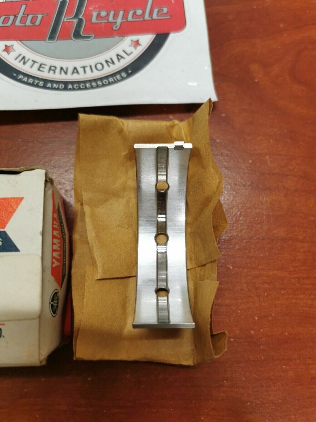 NOS Yamaha XS750 XS850 CRANKSHAFT PLANE BEARING 1J7-11416-40-00 EACH Y97