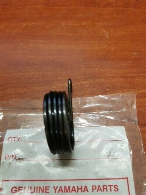 NOS Yamaha RD250 RD350 SPRING TORSION 278-15665-00-00 SUB 90508-30051-00 Y119