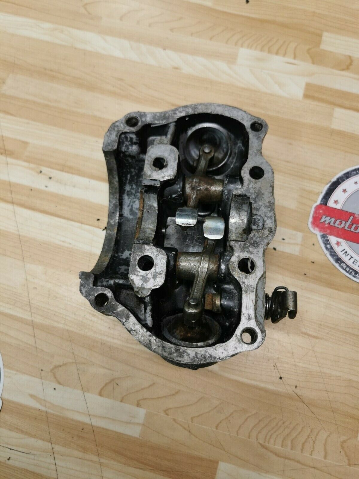 Honda XL200R 1984 cylinder head valve cover rocker XR200R XR200 1981 1982 1983