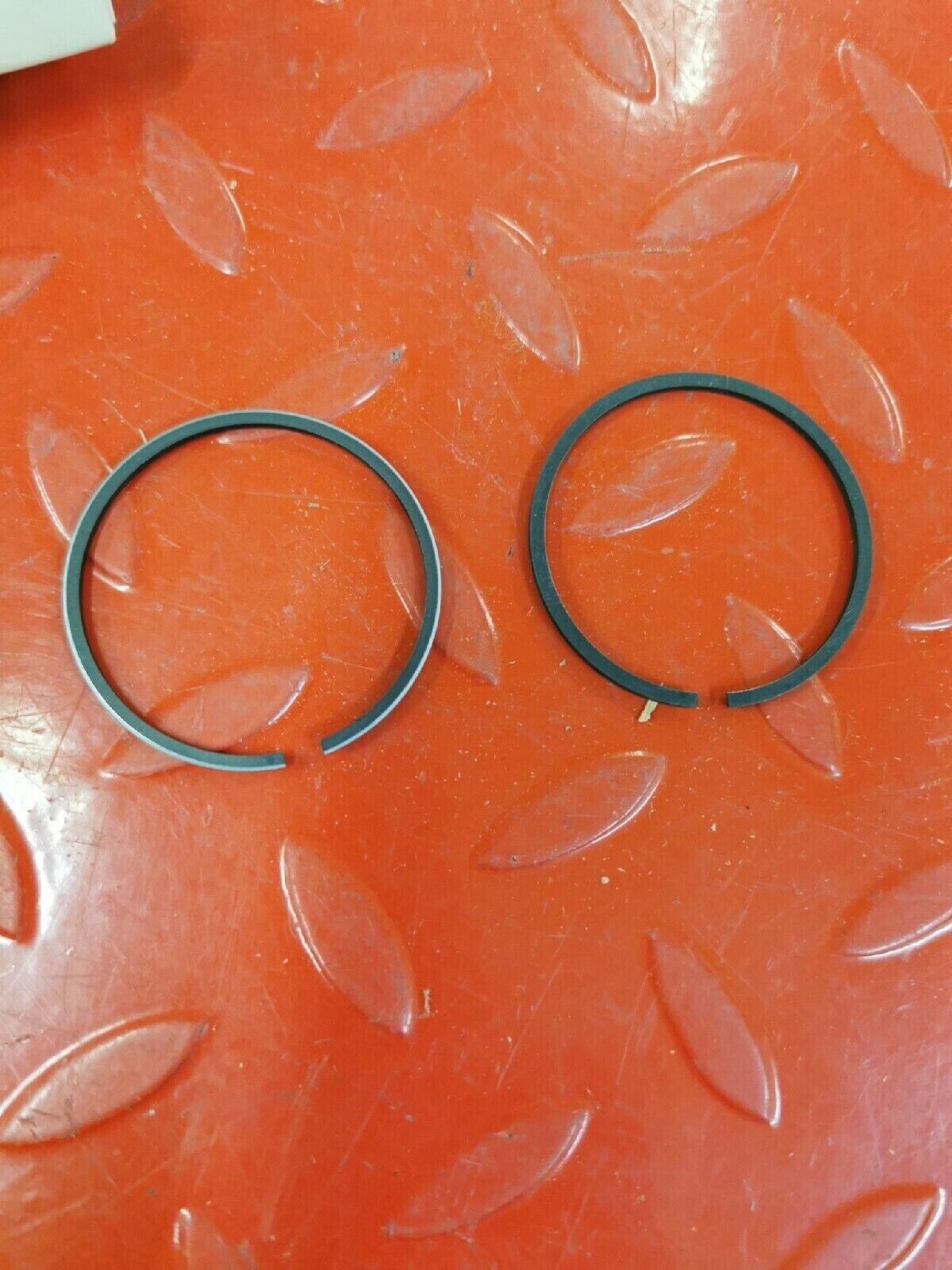 NOS YAMAHA  PW80 YGS1 1966 - 2006  RING SET 1ST  SUPERSEDED BY 14N-11604-00 Y50