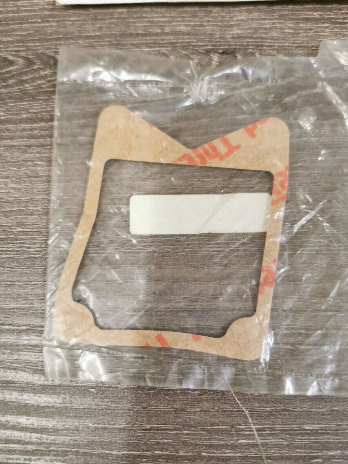 NOS Yamaha XV920 XV750J 1981 - 1983 GASKET FLOAT CHAMBER 20-7028 J28