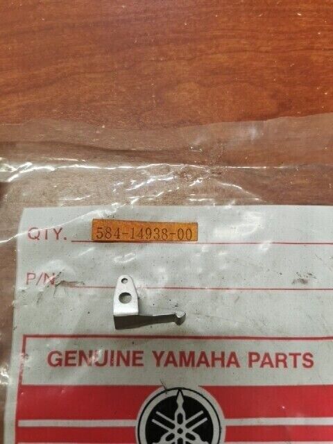 NOS Yamaha XS250 XS360 XS500 XS650 STARTER LEVER SPRING 584-14938-00-00 Y154