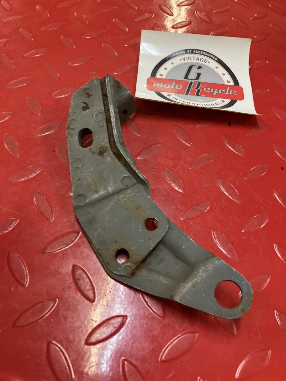Yamaha RD400 1977 Left side muffler stay footpeg bracket holder 1976 1978 2