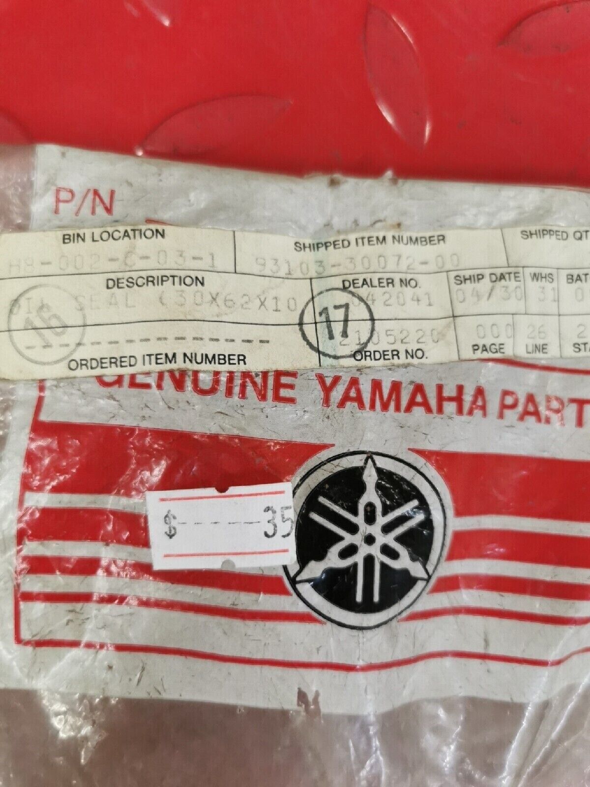 NOS YAMAHA MX360 MX250 DT250 1973 1974  OIL SEAL 93103-30072-00 Y52