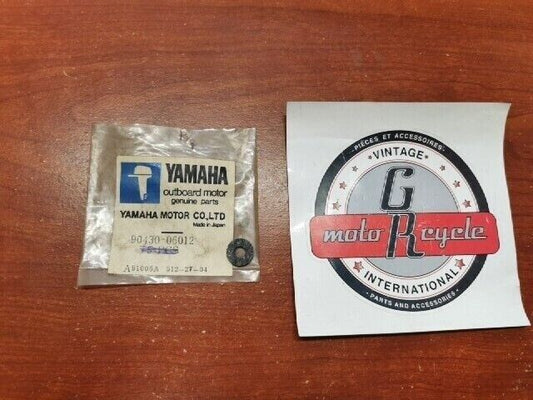 NOS Yamaha GASKET 90430-06012-00 SUB 90202-05191-00 620-13168-00-00 Y116