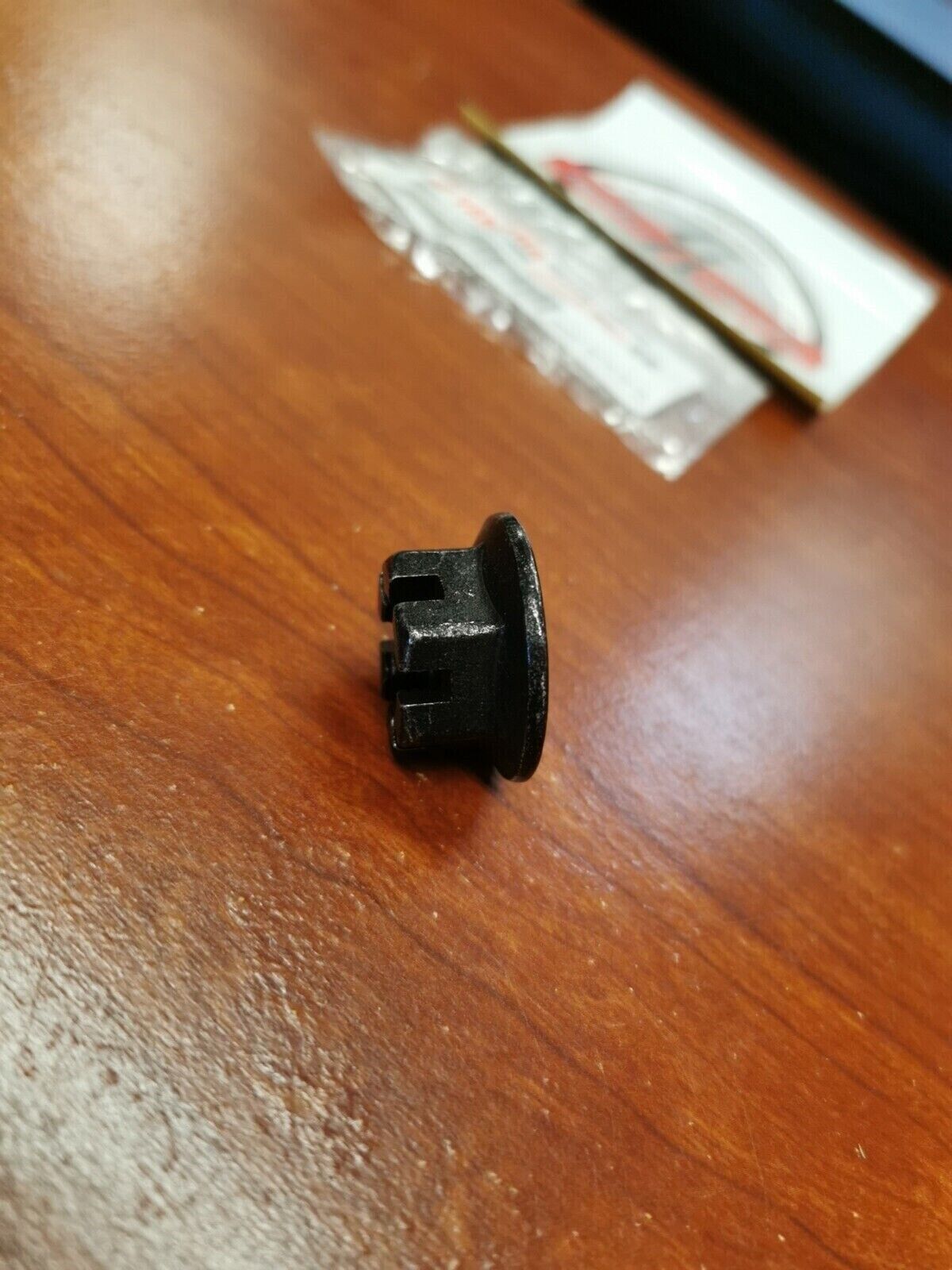 NOS Yamaha YFA1 YFM200 YFS200 YFZ350 YFS200 YFM350 CASTLE NUT 90171-14037-00 Y83