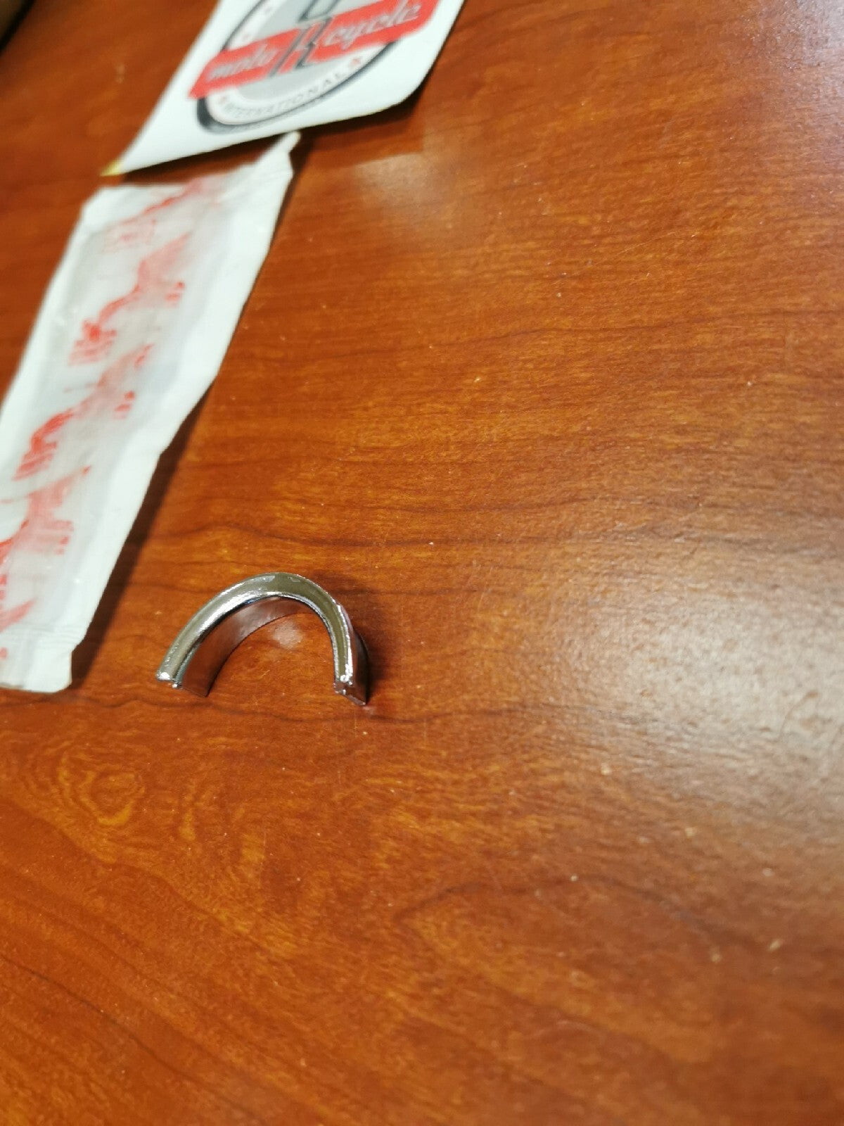NEW NOS Honda XL350 XR600 XR XR250 EXHAUST PIPE JOINT COLLAR 18233-435-000 H33