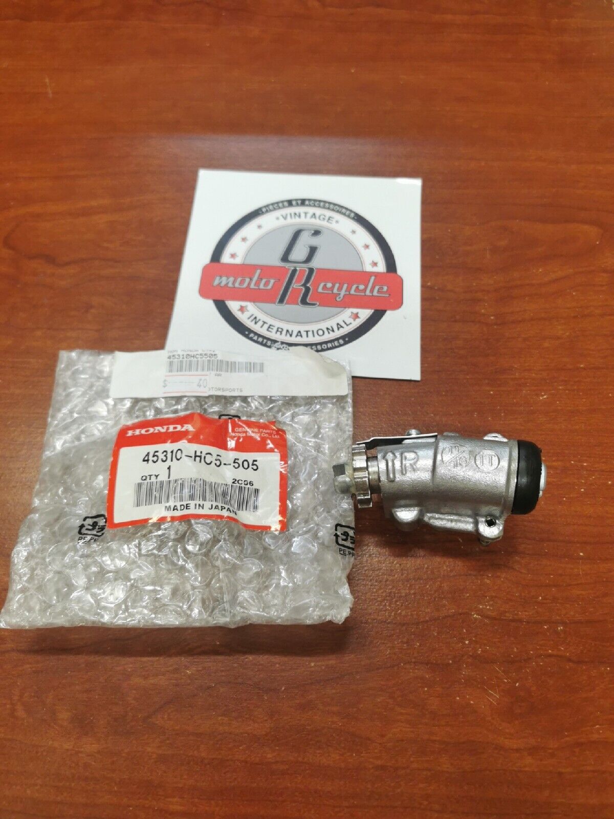 NOS Honda CYLINDER ASSY, AR 45310-HC5-505 H36 