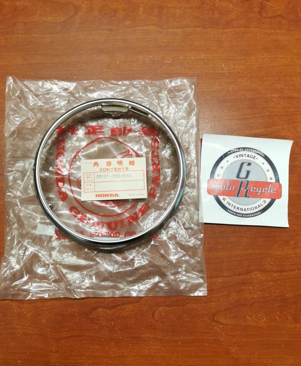 NOS Honda CB360 CB400F CL360 HEADLIGHT RIM 33101-369-670 H63