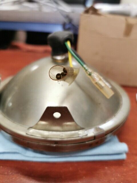 NOS Yamaha XS360 XS400 HEAD LAMP LENS 1L9-84320-60-00 SUB 1L9-84320-61-00 Y122