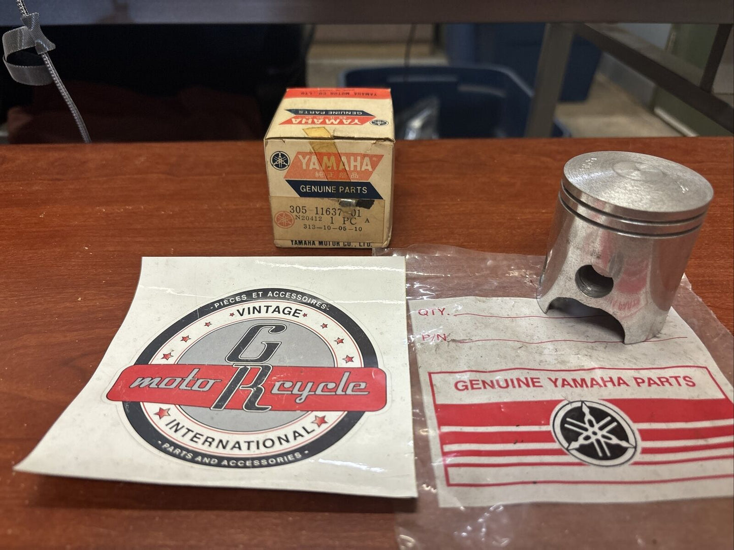 NOS Yamaha LT2 LT3 PISTON O/S 0.75 305-11637-01-00 Y175