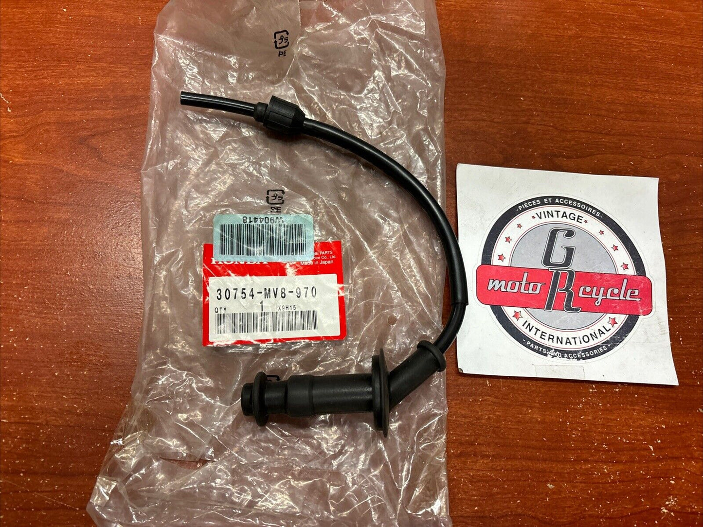 NOS Honda VFR700F VFR750F IGNITION CAP 30754-MV8-970  H174