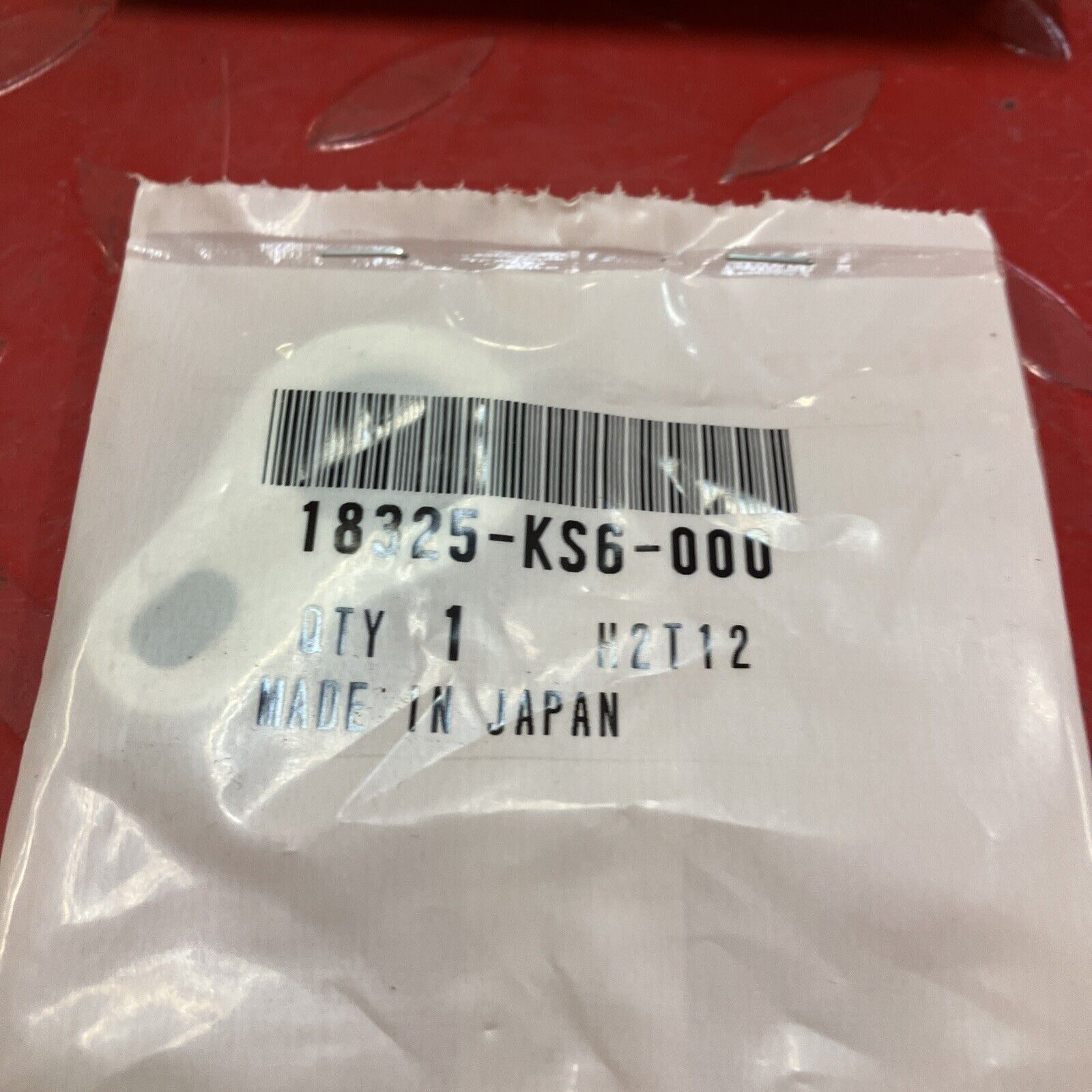 NEW Honda CR125R CR250R CR500 EXHAUST PIPE STAY BRACKET HANGER 18325-KS6-000 H99